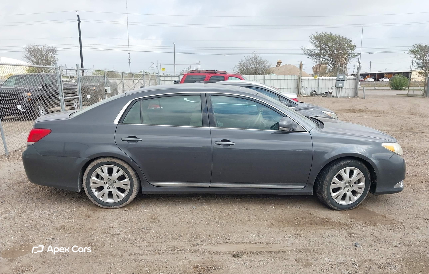 Toyota Avalon 2011