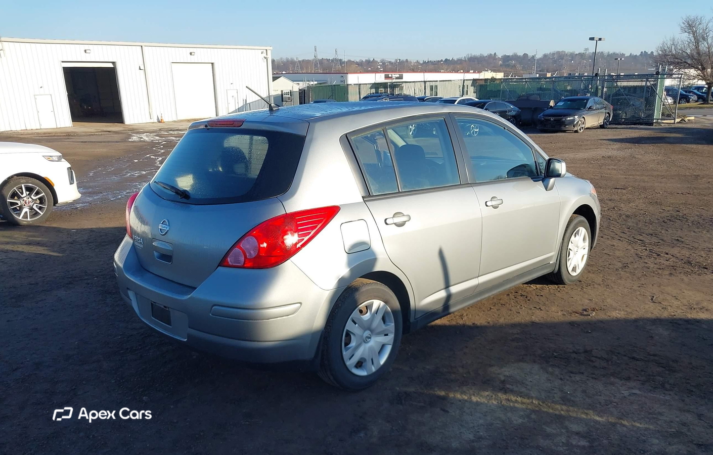 Nissan Versa 2011