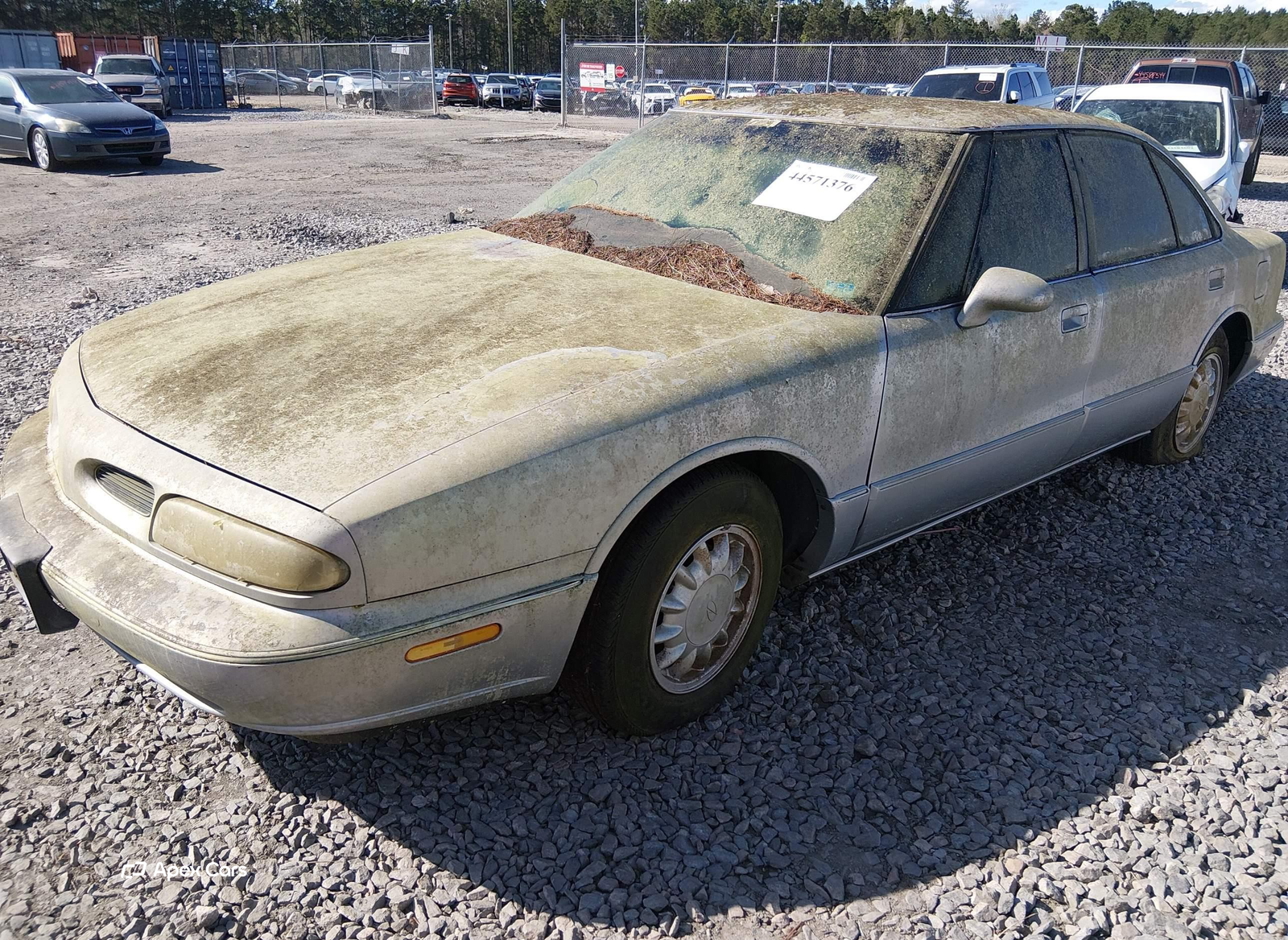 Oldsmobile Eighty-Eight 1998