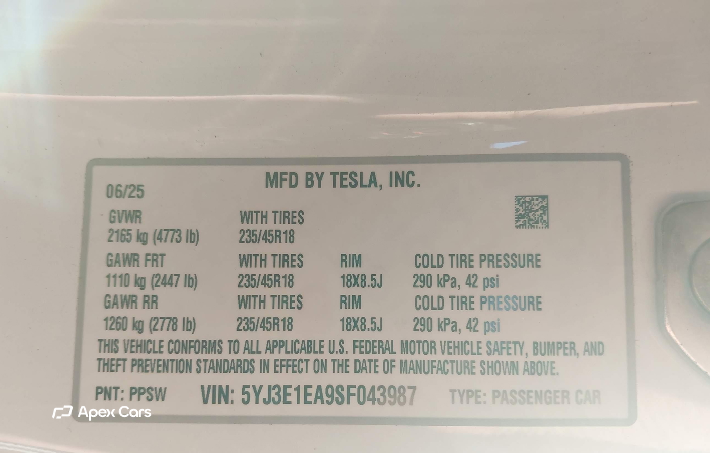 Tesla Model 3 2025