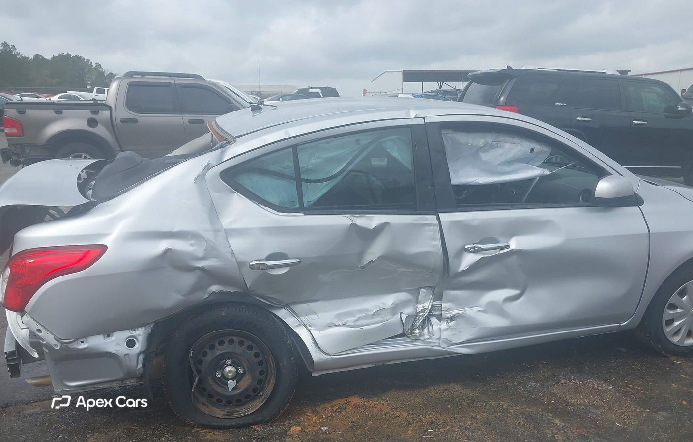 Nissan Versa 2012