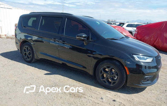 Chrysler Pacifica 2024 - Image 1 of 16