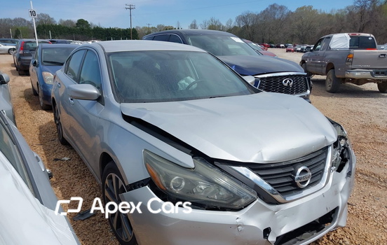 Nissan Altima 2017 - Image 1 of 17