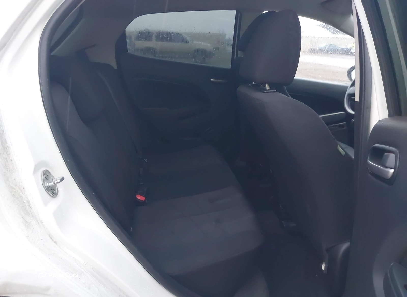Mazda 2 2012