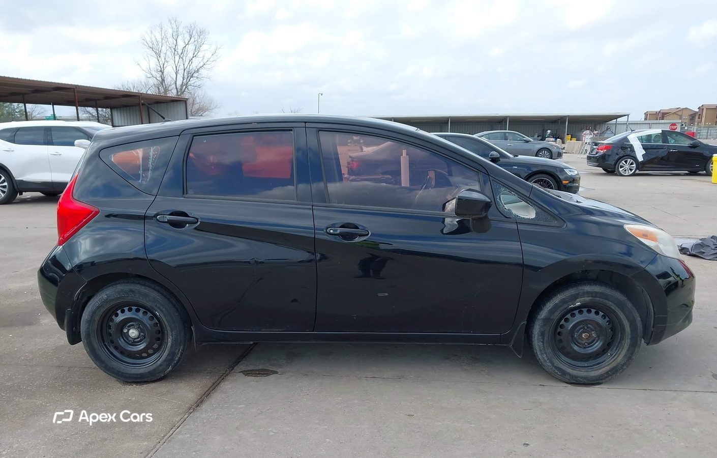 Nissan Versa 2015