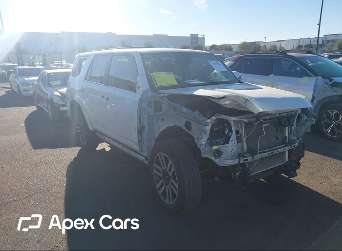 2021 Toyota 4Runner - Image 1 of 5