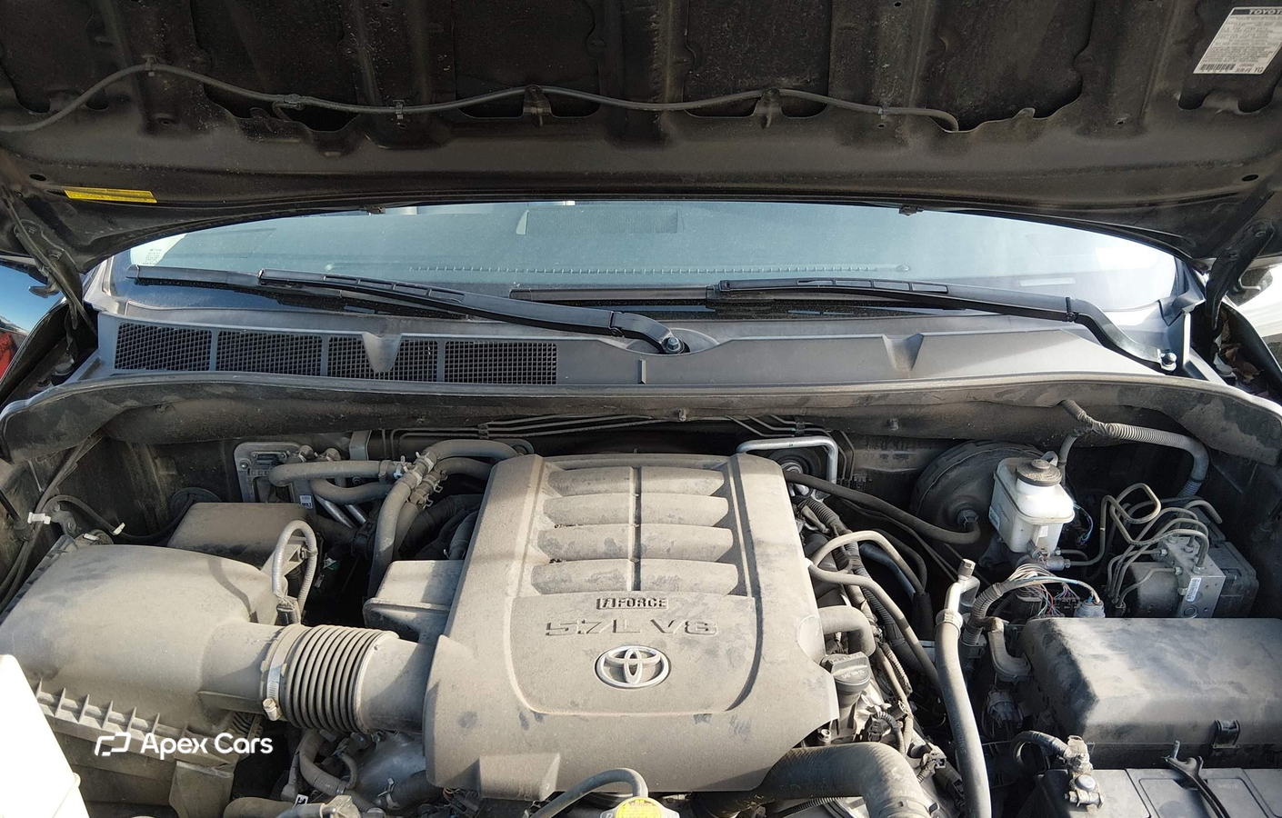Toyota Sequoia 2016