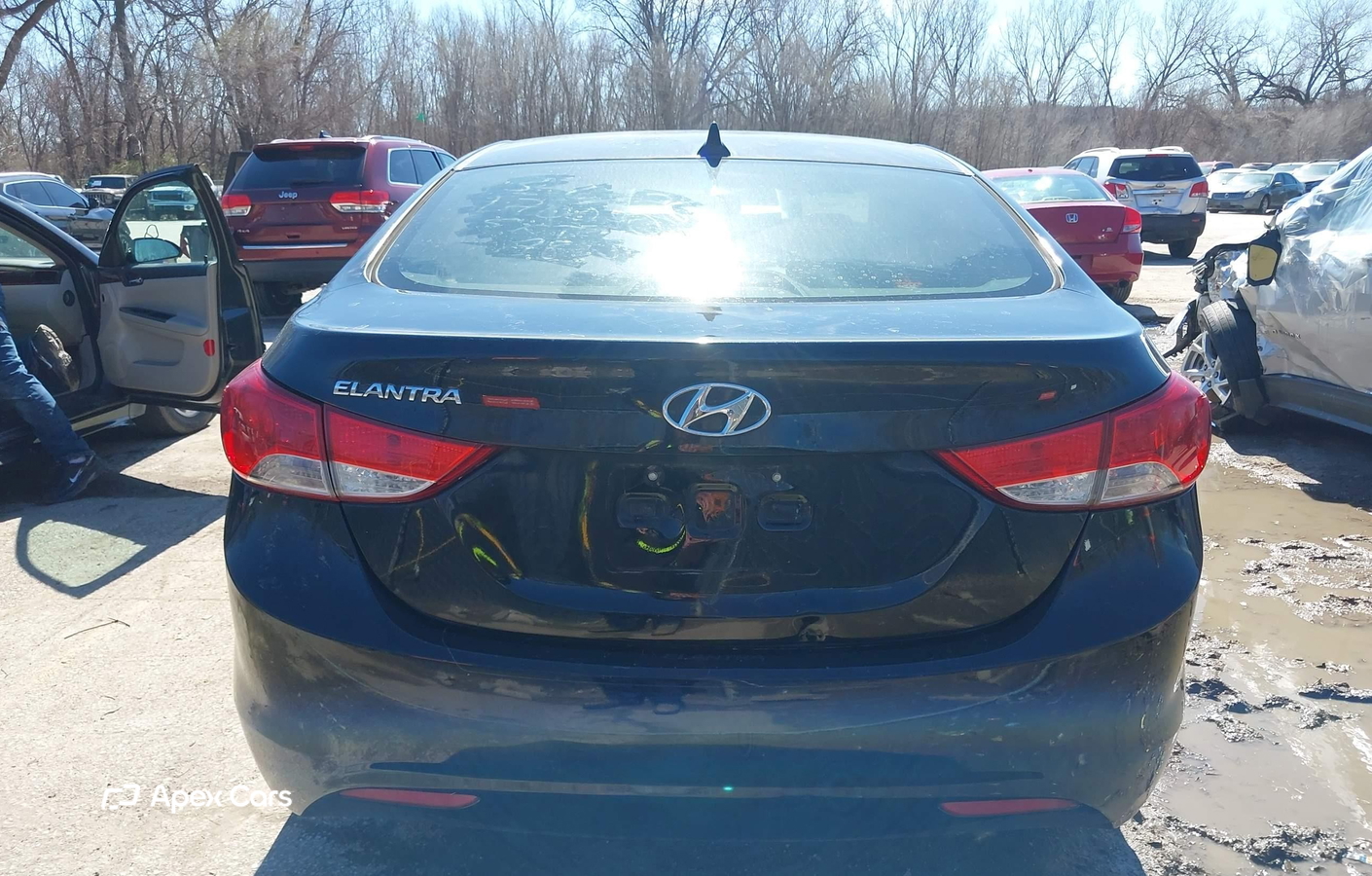 Hyundai Elantra 2012