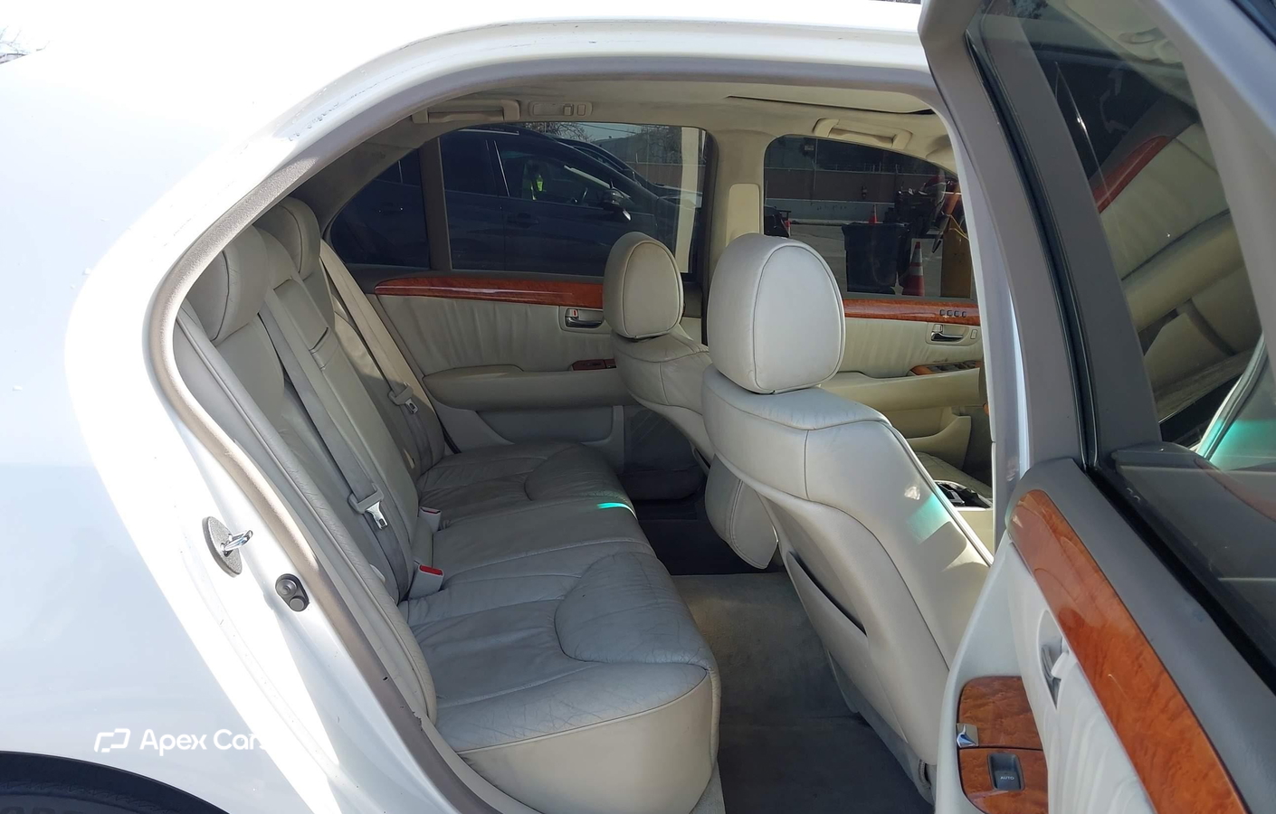 Lexus LS 2002