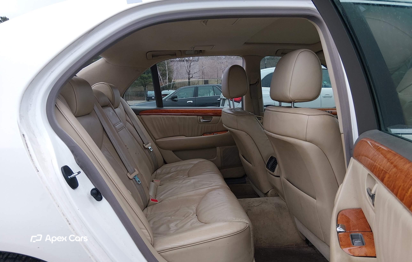 Lexus LS 2004
