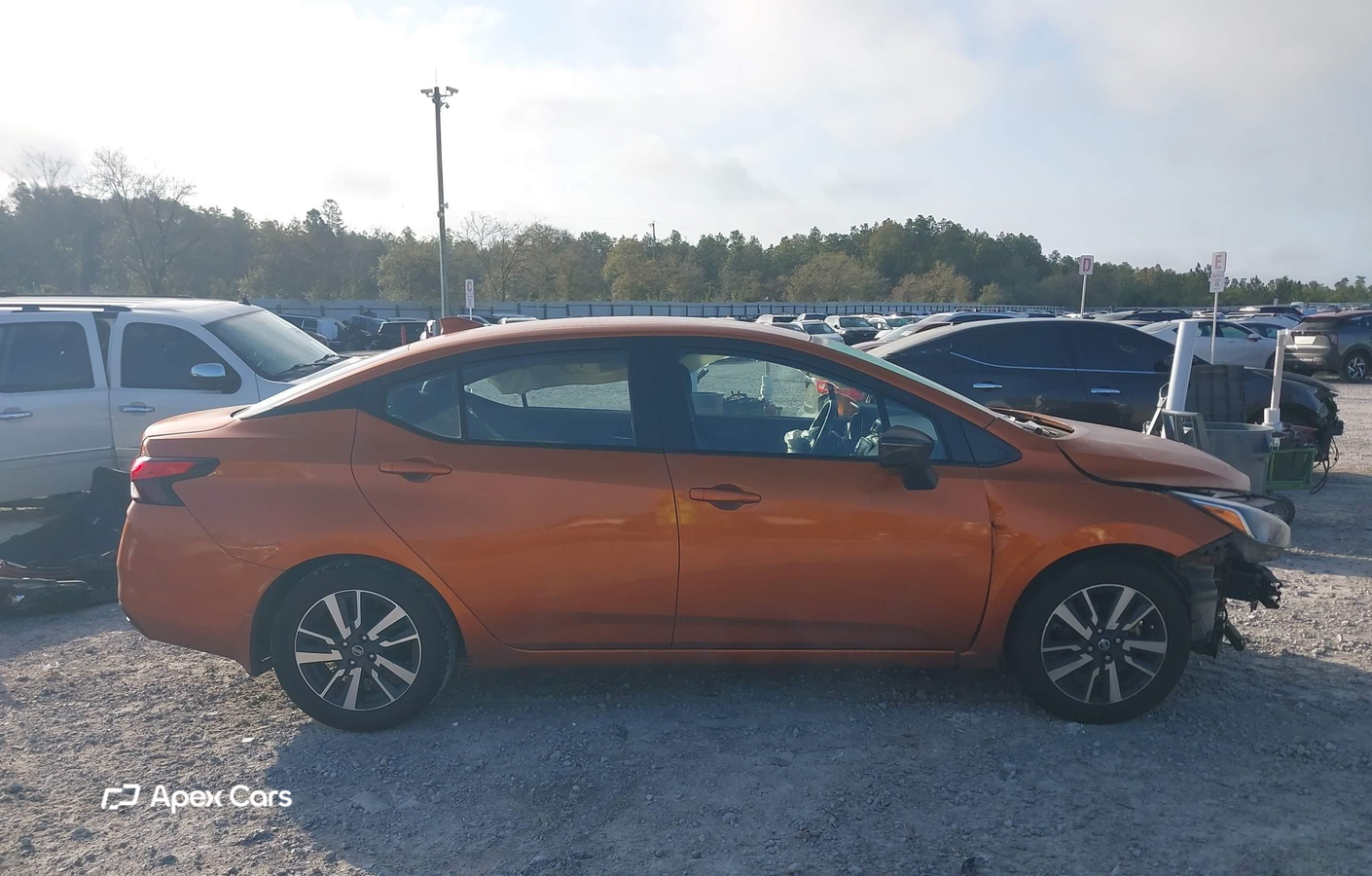 Nissan Versa 2020