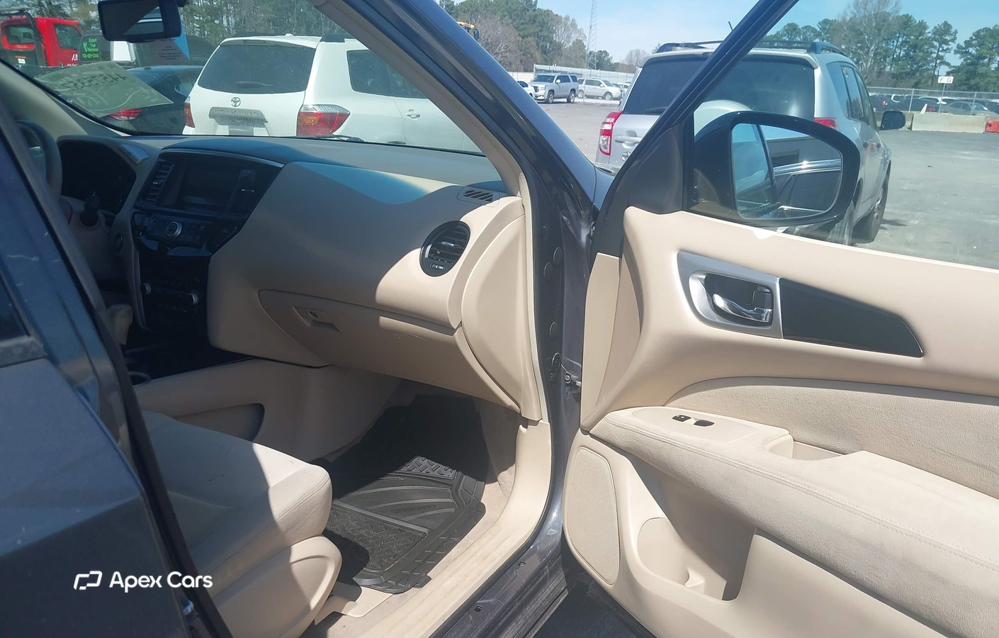 Nissan Pathfinder 2013