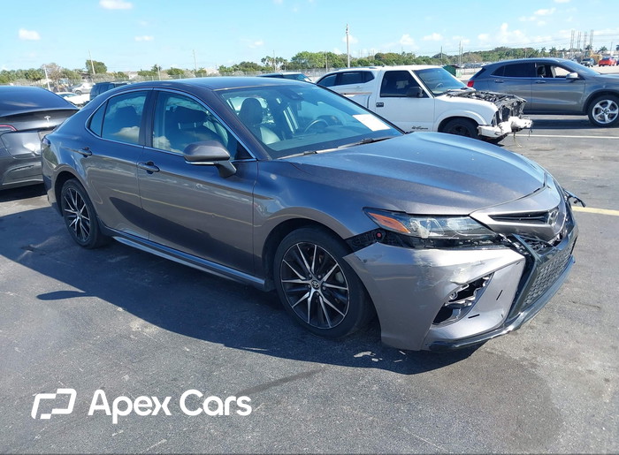 2022 Toyota Camry - Image 1 of 5
