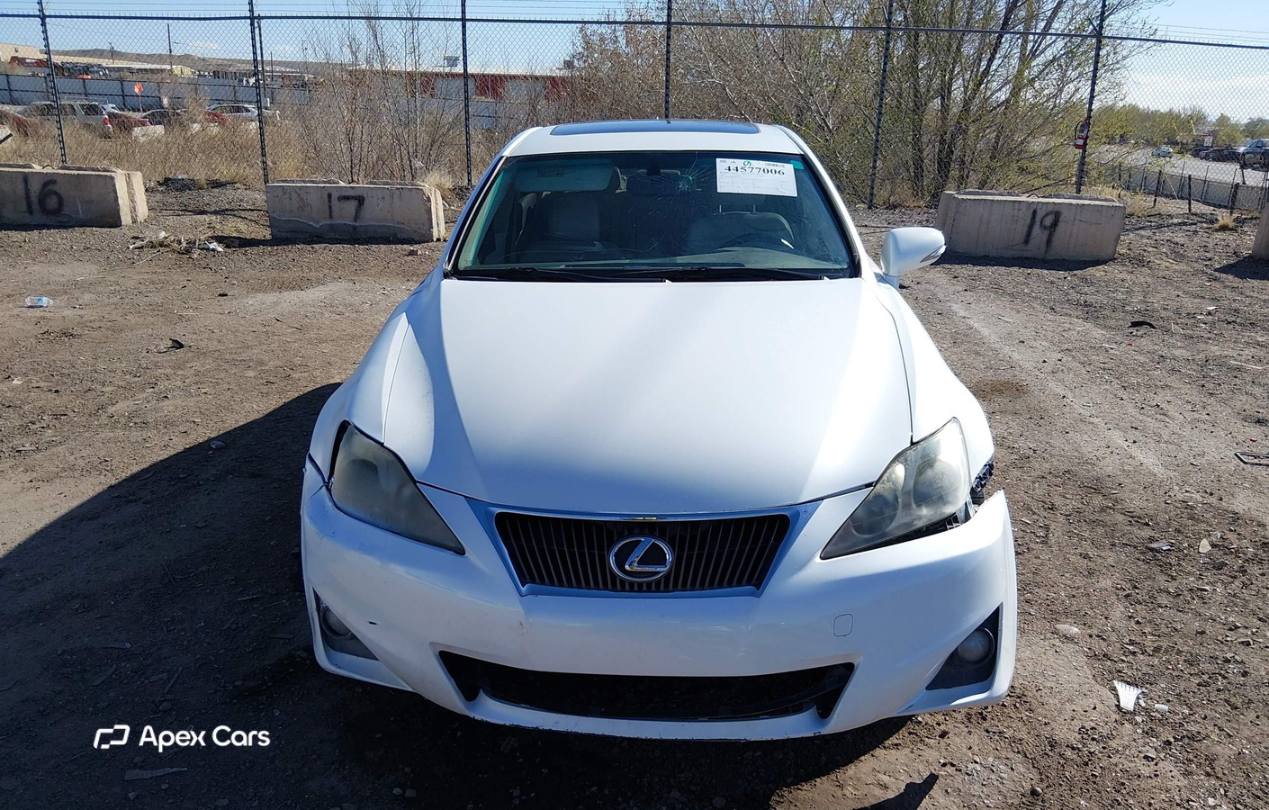 Lexus IS 2011
