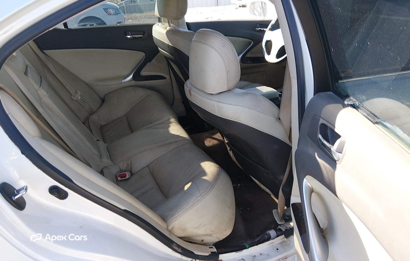Lexus IS 2011