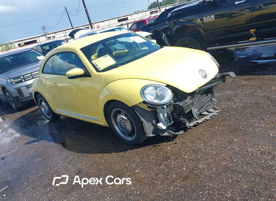 2013 Volkswagen Beetle - Image 1 of 5