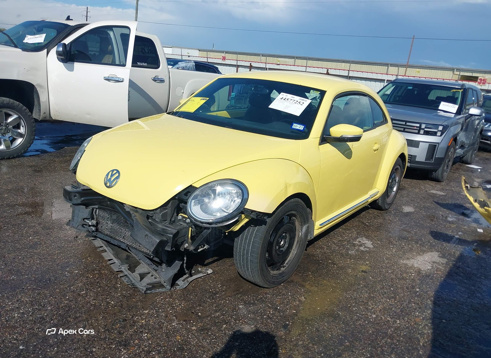Volkswagen Beetle 2013