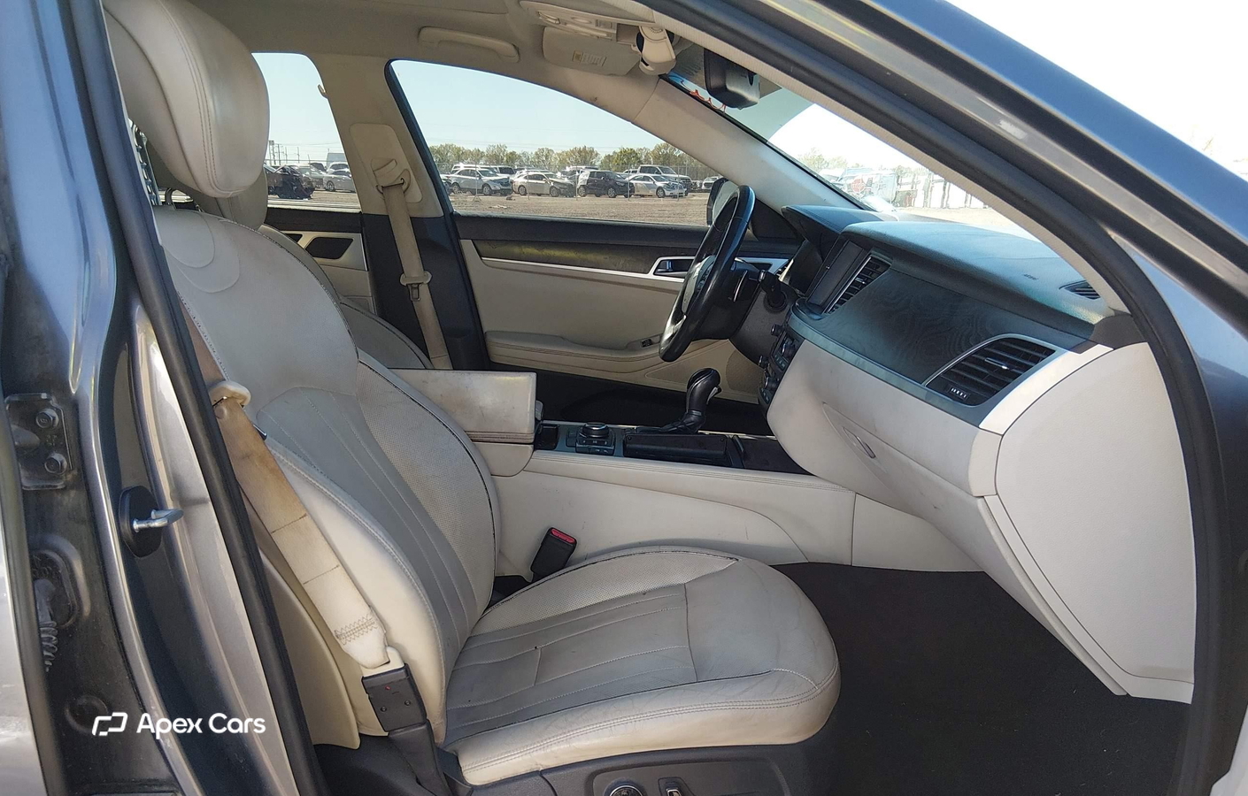 Hyundai Genesis 2016