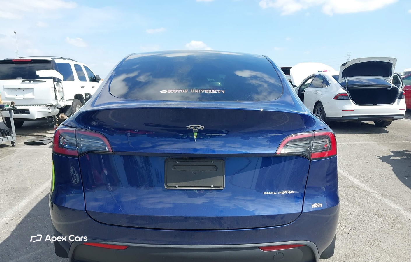 Tesla Model Y 2023