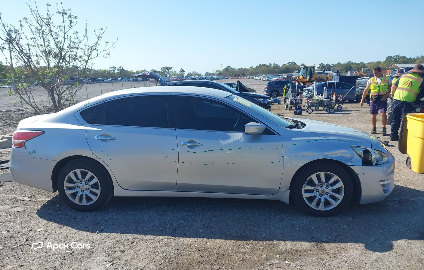Nissan Altima 2015