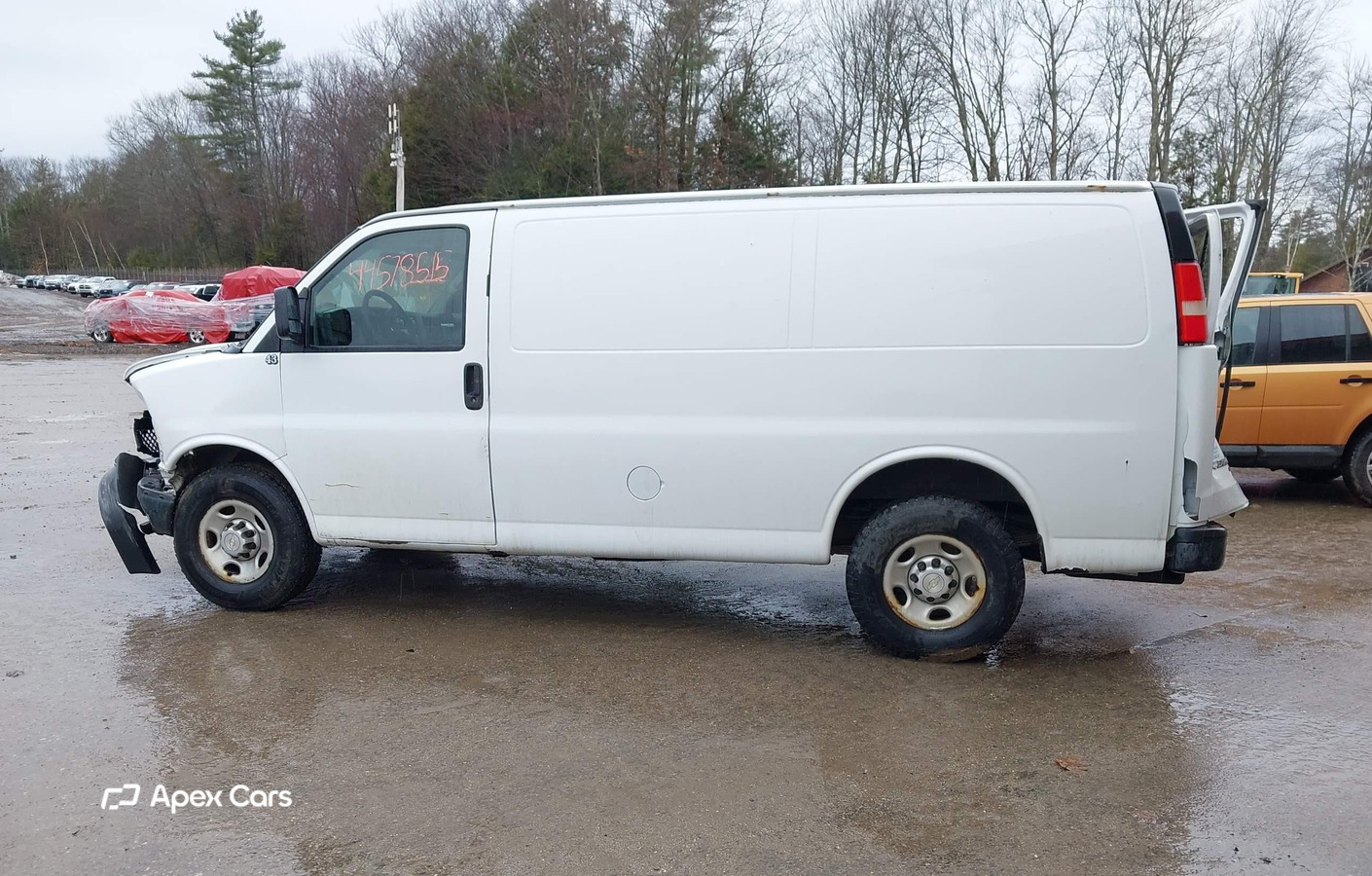 Chevrolet Express 2013