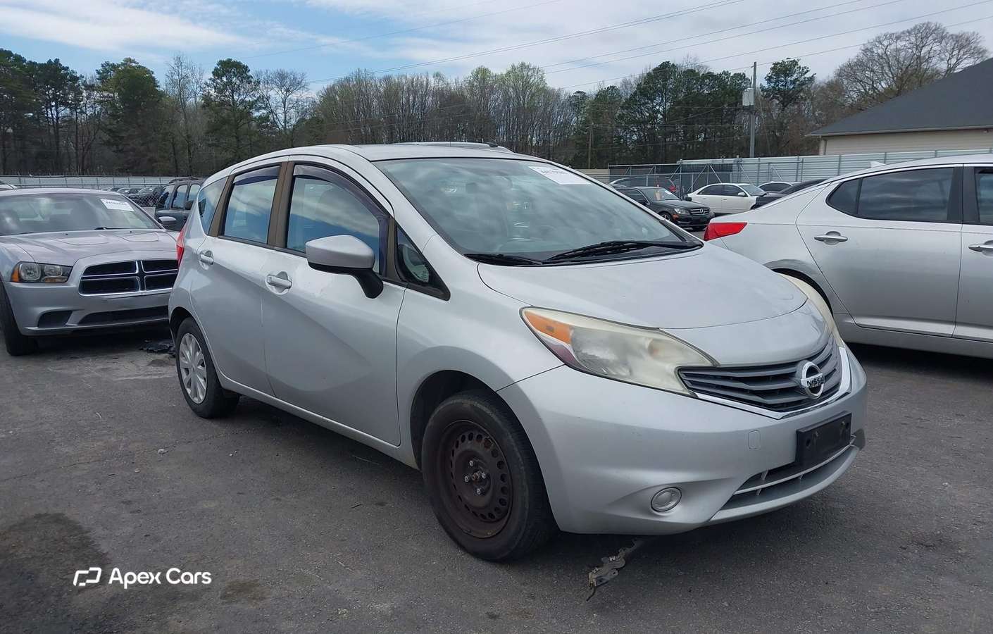 Nissan Versa 2015