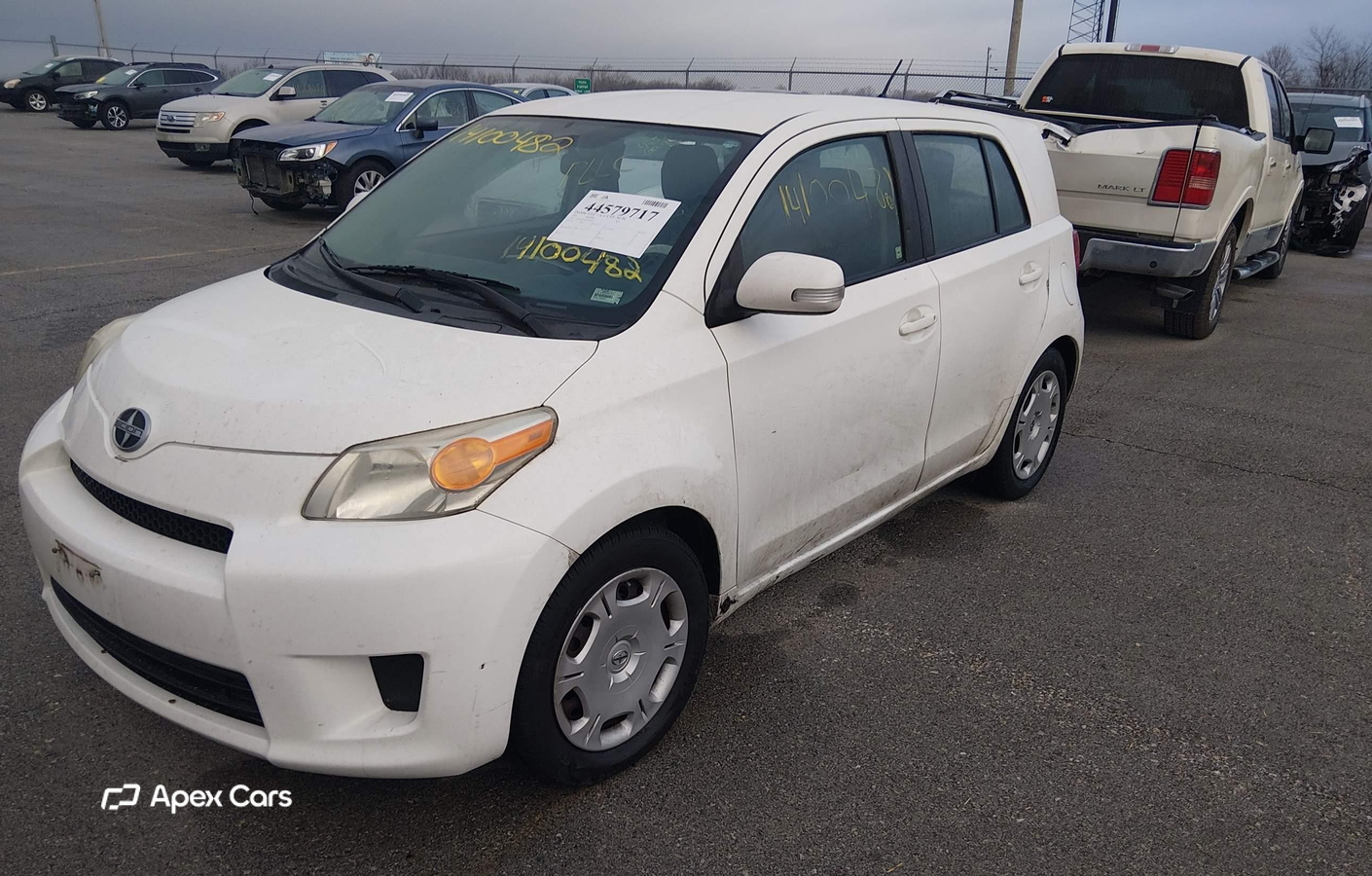 Scion xD 2011