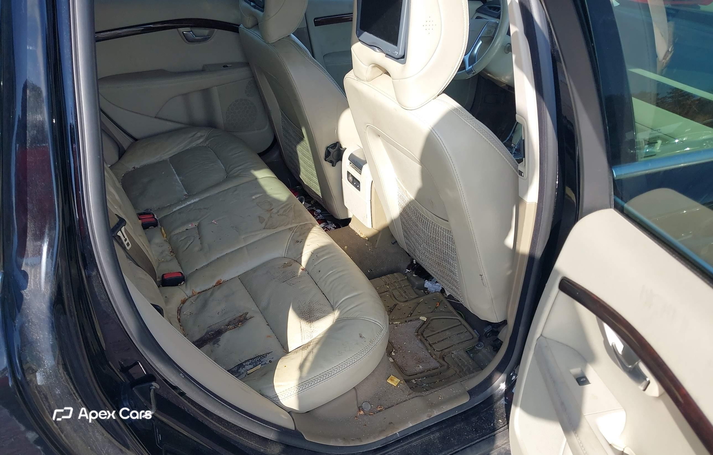 Volvo XC70 2012
