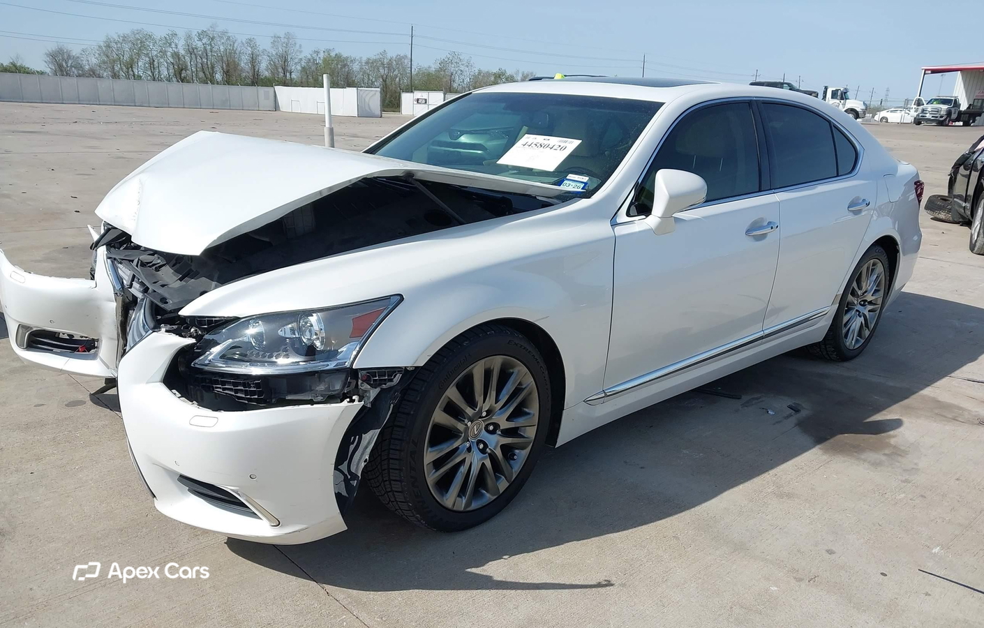 Lexus LS 2016