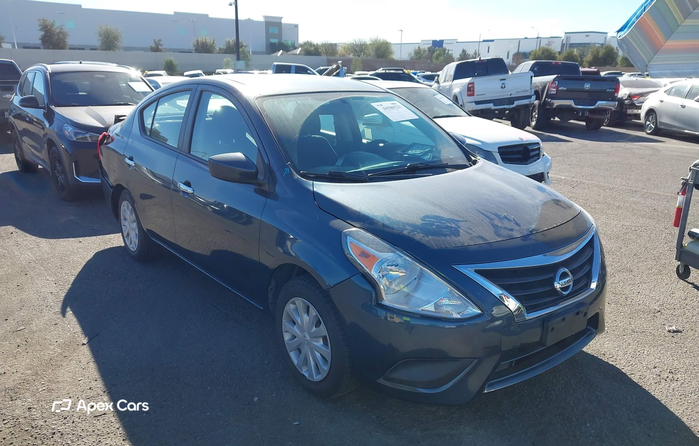Nissan Versa 2015