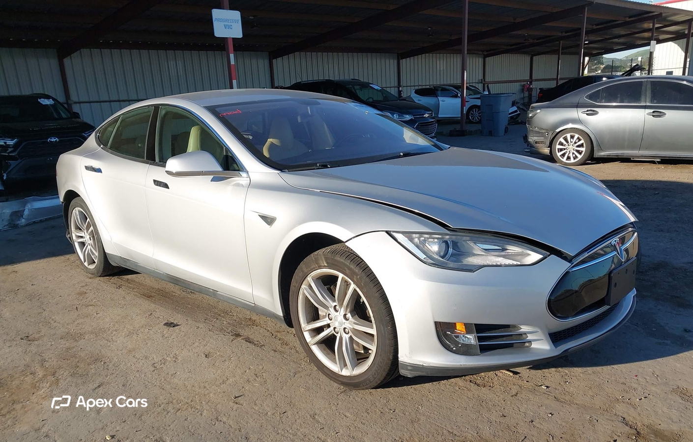 Tesla Model S 2013
