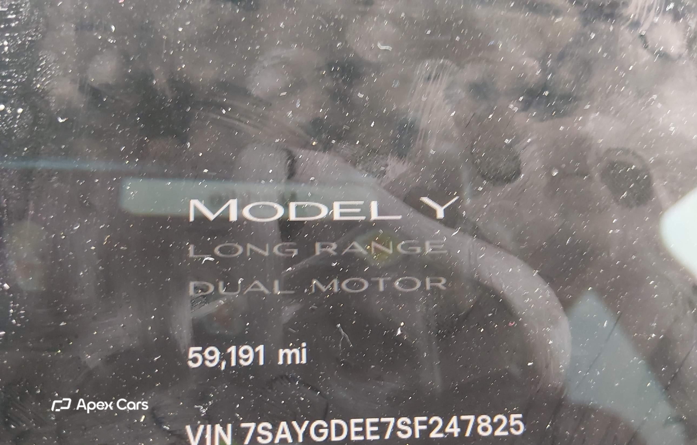 Tesla Model Y 2025