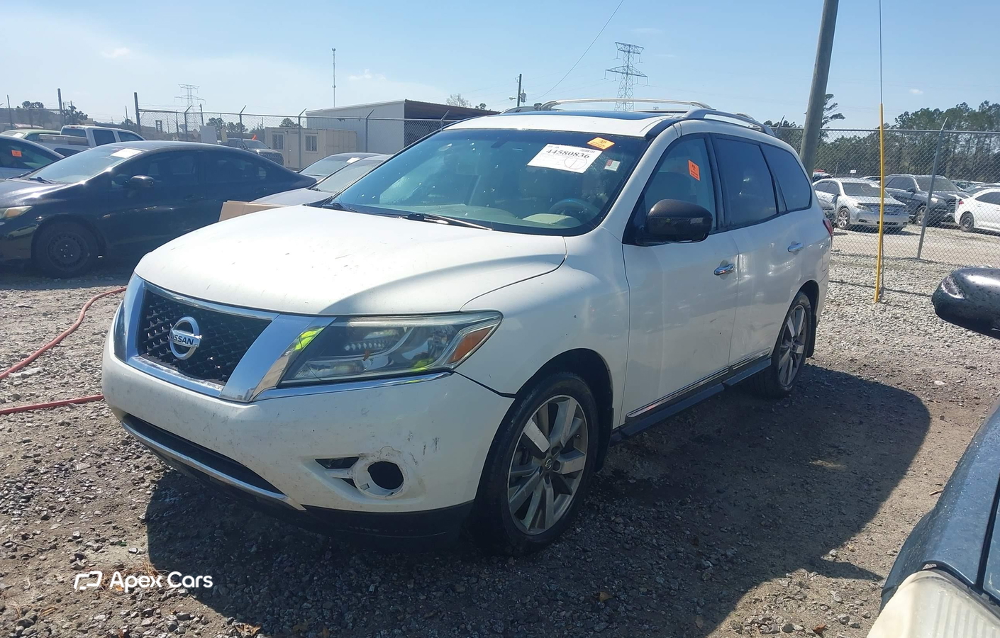 Nissan Pathfinder 2014