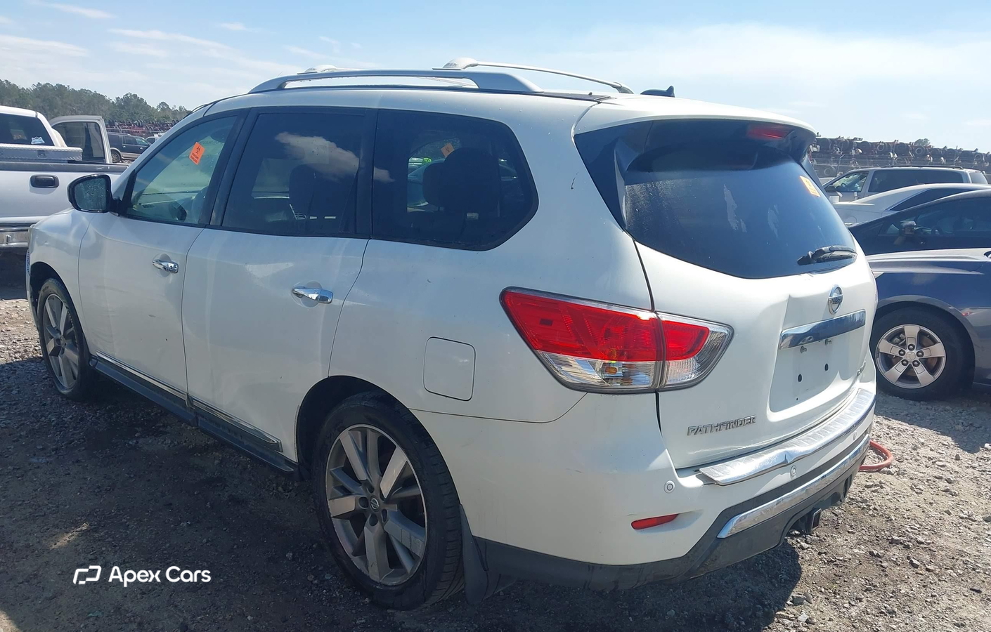 Nissan Pathfinder 2014
