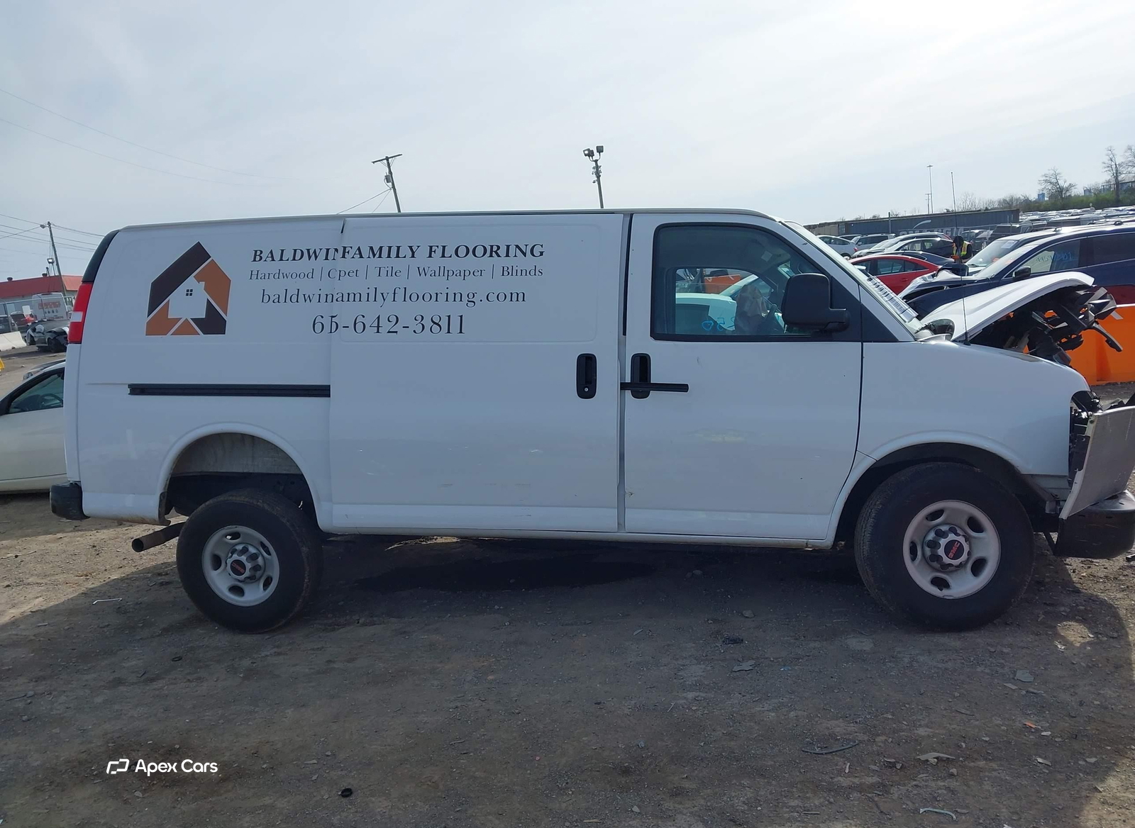 GMC Savana 2025