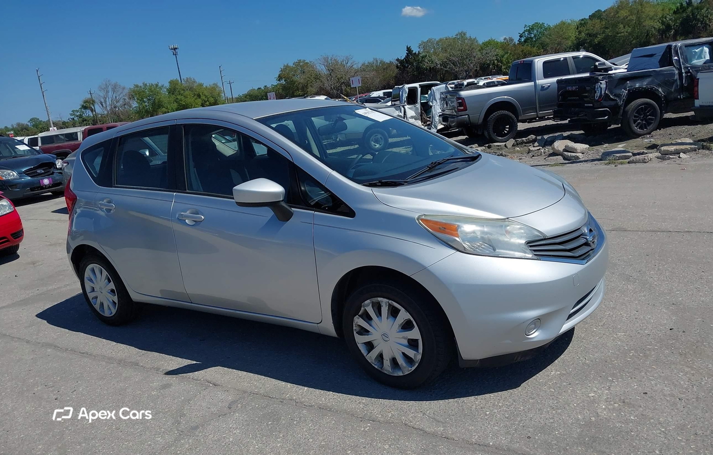 Nissan Versa 2016