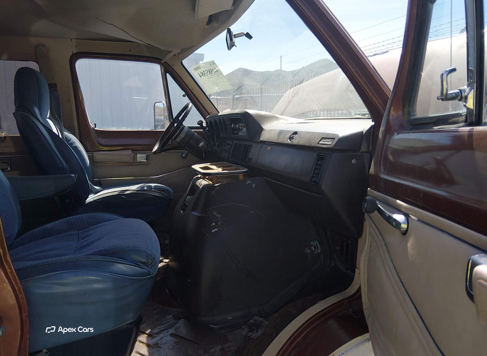 Dodge RAM Van 1983