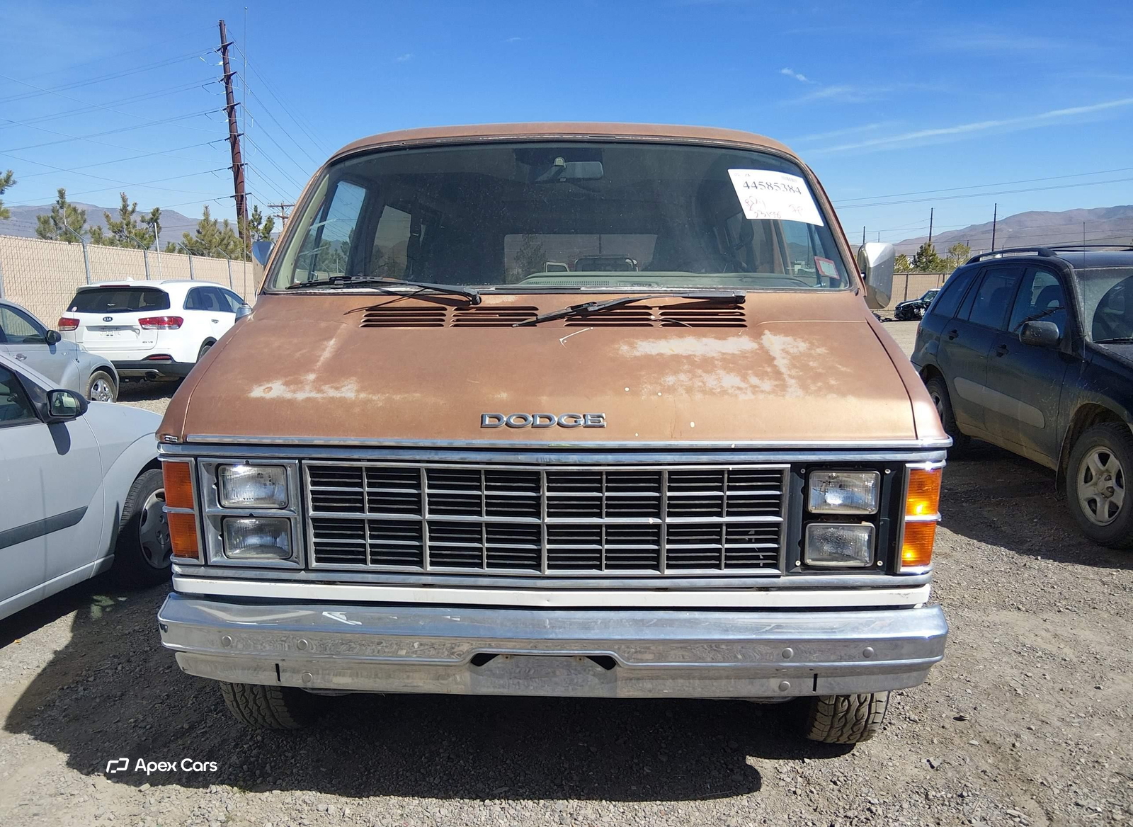 Dodge RAM Van 1983