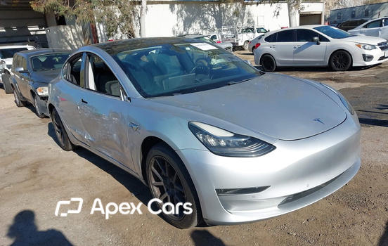 Tesla Model 3 2018 - Image 1 of 19