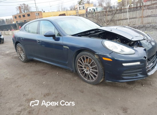 2016 Porsche Panamera - Image 1 of 5