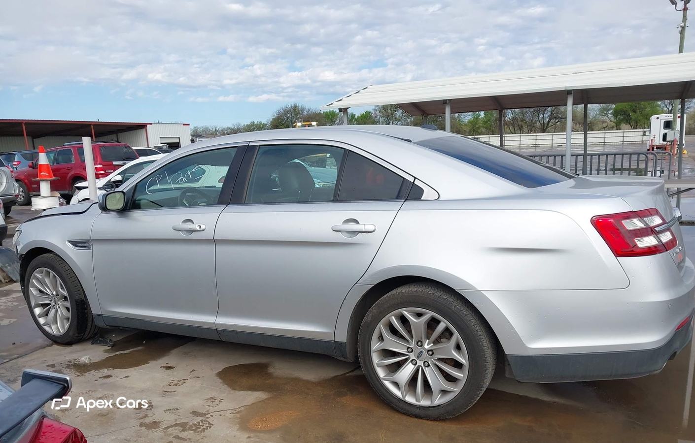 Ford Taurus 2018