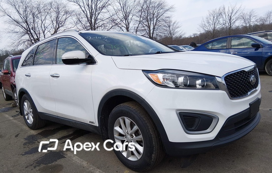 Kia Sorento 2016 - Image 1 of 16