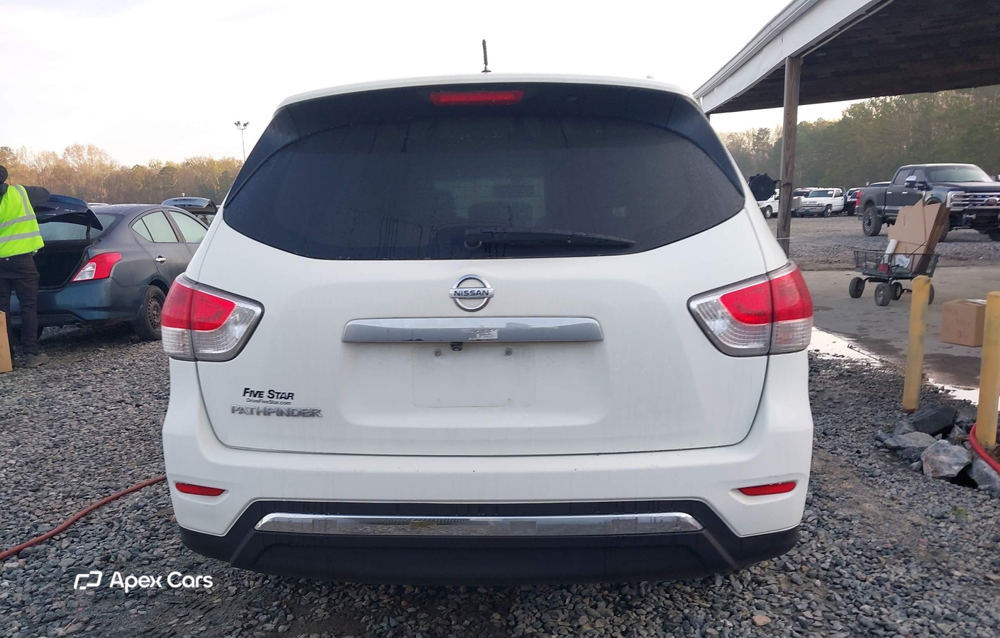 Nissan Pathfinder 2016