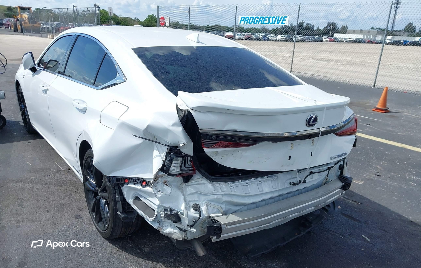 Lexus ES 2022