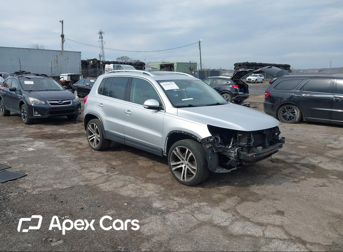 2017 Volkswagen Tiguan - Image 1 of 5