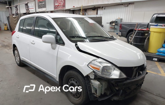 Nissan Versa 2010 - Image 1 of 17