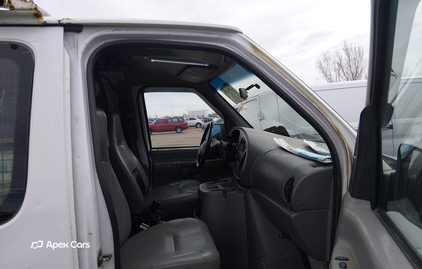 Ford Econoline 2000