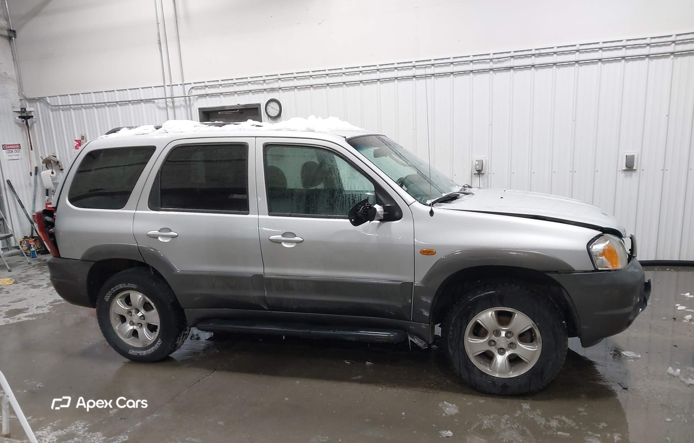 Mazda Tribute 2003