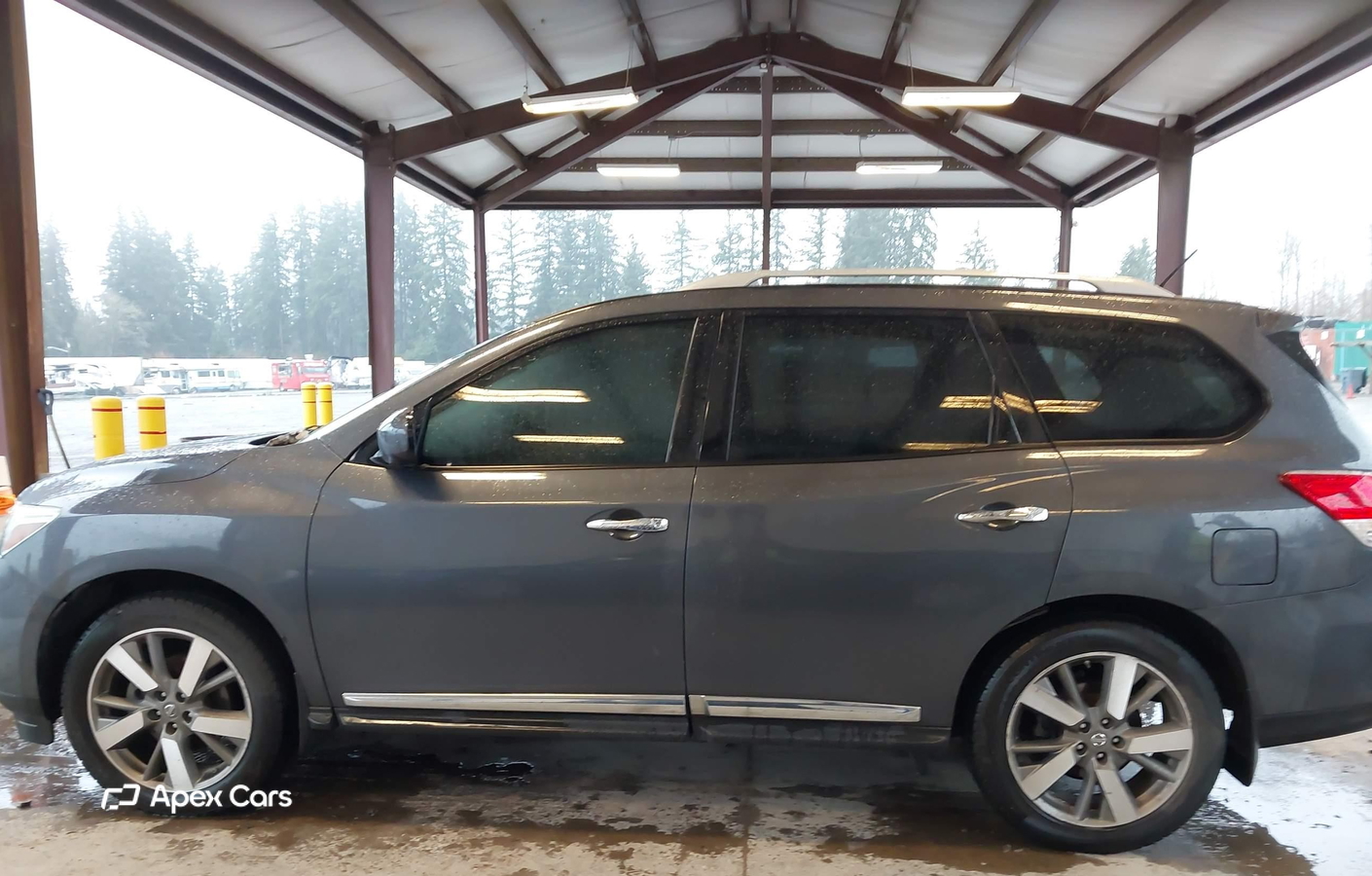 Nissan Pathfinder 2013