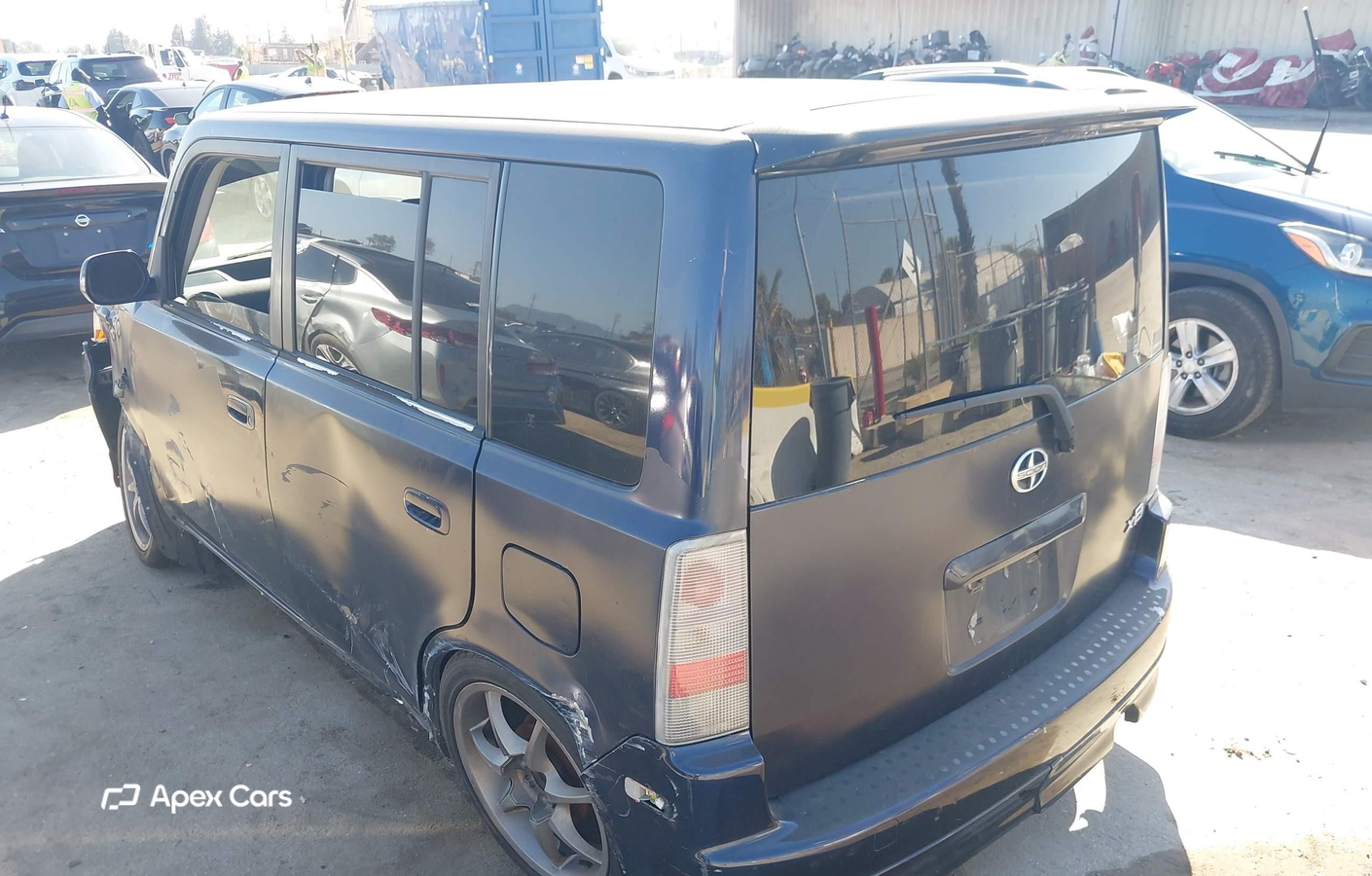 Scion xB 2004